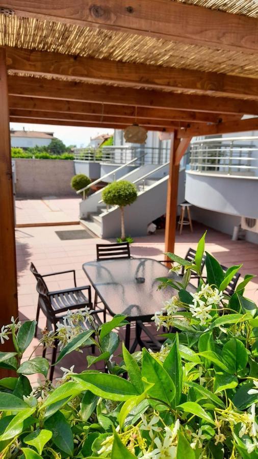 Petite Sirene Studios Paralía Eksteriør billede